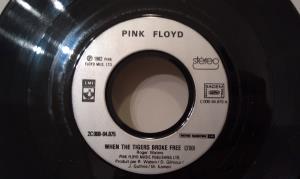 Pink Floyd - The Wall Music From The Film (6)